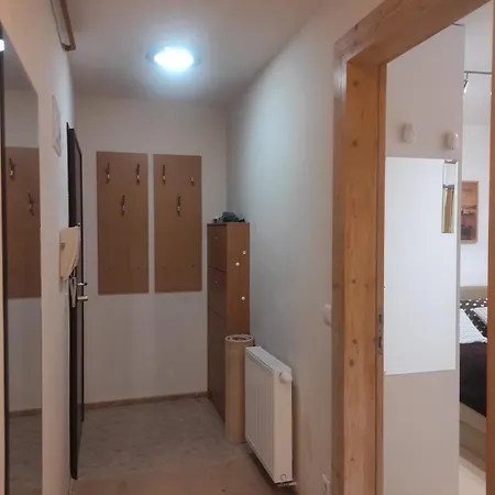 Apartman Adna
